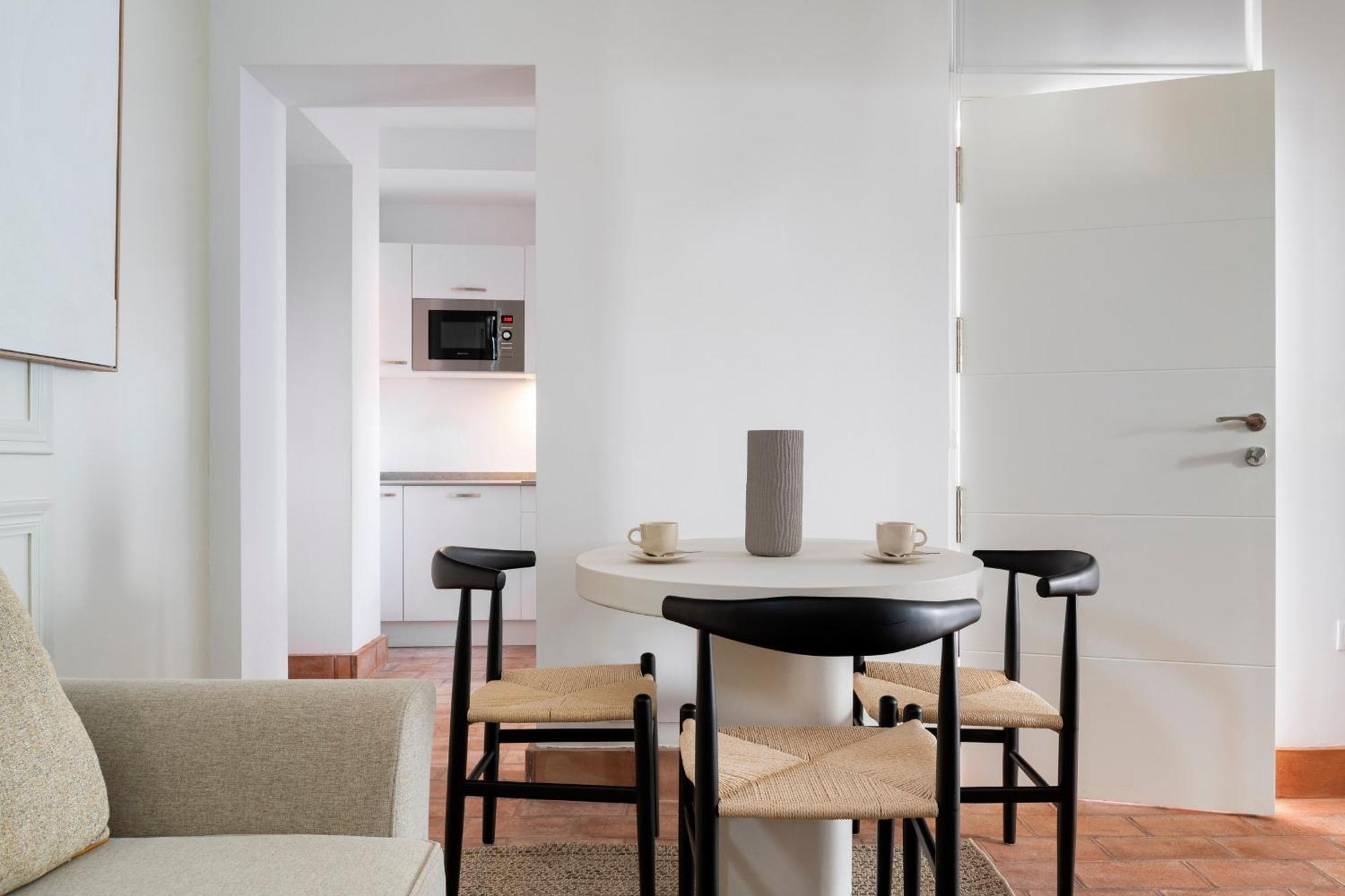 Magno Apartments Santa Clara - Private Terraces With Jacuzzi Sevilha Exterior foto