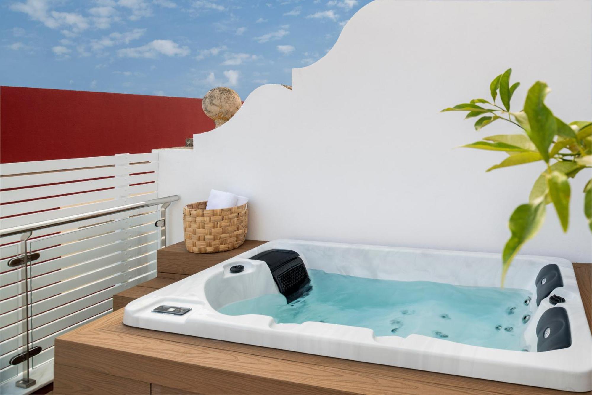 Magno Apartments Santa Clara - Private Terraces With Jacuzzi Sevilha Exterior foto